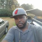 Christopher Vinson - @christophervnsn - Instagram