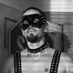 Christopher West - @stophskii - Instagram
