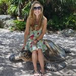 Christy Beard - @christy.beard27 - Instagram