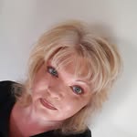 Christy Meadows - @chris2umead - Instagram