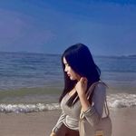 Why am I alone?🖤 - @pannipa_chuachang - Instagram