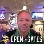 Chuck LARSEN - @chuckerlucker2929 - Instagram