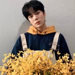 Eleo - @chung_seok - Instagram