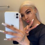 Chynna monroe. - @chynna.rose3 - Instagram