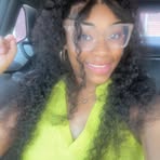 Lee Chynna - Facebook