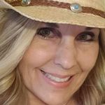 Cindy Doty - @doty1680 - Instagram