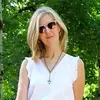 Cindy Munson - @bebraveandbloom - TikTok