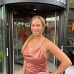 Cindy Potts - Hairstylist - @naturallyonederful - Instagram