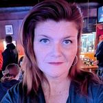 Clair Foster - @mygeekswife - Instagram