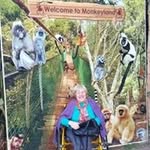 Claire Bloomfield - @clairebloom2000 - Instagram