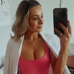 Claire Browne - @clairebrowne.x - Instagram