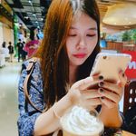 Claire Deng - @s.fen253 - Instagram