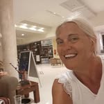 Claire Dodd - @clairedodd73 - Instagram