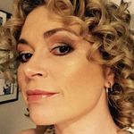 Claire Ellison - @blenkers - Instagram