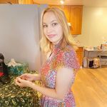 Claire Erickson - @claire_19901990 - Instagram