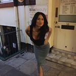 Claire Hicks - @claire.hicks2 - Instagram