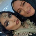 Claire Khan - Facebook