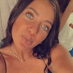Claire Leville - @claireleville - Instagram