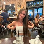 Claire Levine - @claire._levine - Instagram