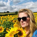Claire Pike - @bumble_and_hare - Instagram