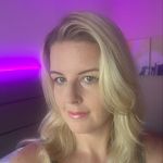 Claire Pike-Williams - @playgirlpike - Instagram