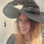 Claire Richardson - @claire.pike.104 - Instagram