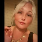 Claire Reader - @clairer1980 - Instagram