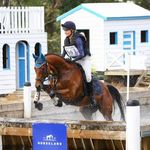Claire Rowan - @hillsideperformancehorsess - Instagram