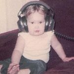 Claire Selleck Skougor - @pixlittleraven - Instagram