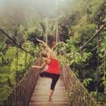 Claire Singer - @cs_wanderlust - Instagram