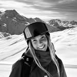 Claire Singer - @claire_sng - Instagram