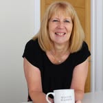 Claire Upton - @uptonsathome - Instagram