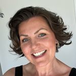 Claire Wright - @claire_wright_tropicskincare - Instagram
