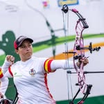 Clara Muñoz Saiz - @clara._archery - Instagram