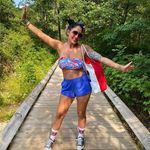 SIMONA - @clara_barnett___1 - Instagram