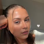 Clara Grimes 💋 - @clara_grms - Instagram