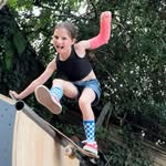 Clara Harris - @clara.harris.sk8 - Instagram