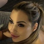 Clara Howard - @clarahoward202 - Instagram