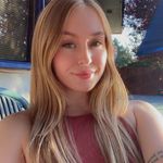 Clara Larson - @clara_larson208 - Instagram