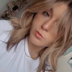 Clara Lazova - @claralazova - Instagram