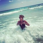 Clara E Leyba - @leybaclarae - Instagram