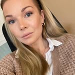 Clara Lund - @claralundx - Instagram
