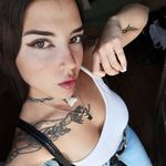 Clara Molina - @claravioletam - Instagram