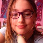 Clara Sutton - @clara_bear456 - Instagram