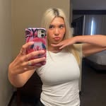 Clara Villa - @claraa.elisee - Instagram