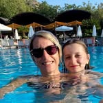 Clare Andrews - @clare.andrews.142 - Instagram