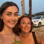 Clare Bradley - @cliddle78 - Instagram