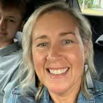 Clare Hunter - @soberludybrilliant - Instagram