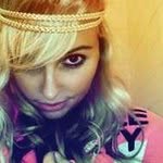 Tonia - @clareneely898 - Instagram