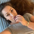 Clara Stone - Facebook
